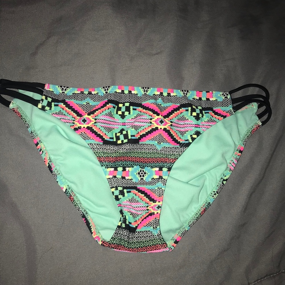 Two piece bikini Rue 21 - Picture 2 of 5
